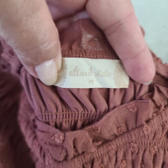 Altar'd State women's long sleeve swiss dot smocked bodice top mauve Milkmaid - Picture 9 of 11